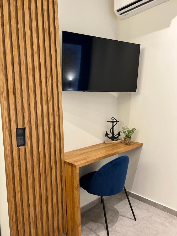 Historic Center Apartment 3 Athena Bagian luar foto